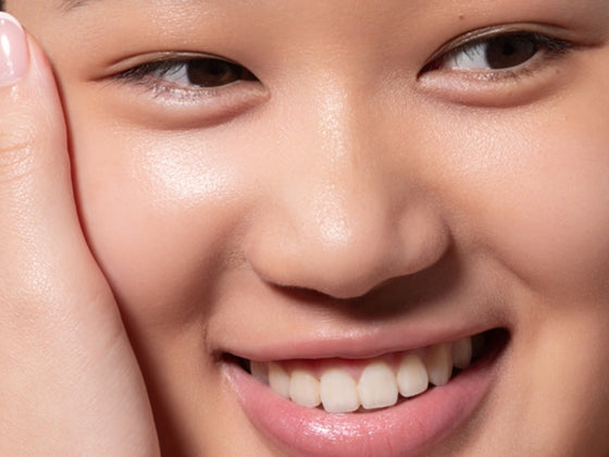 Live vs Non-Living: Why Live Probiotics Offer Better Skin Benefits