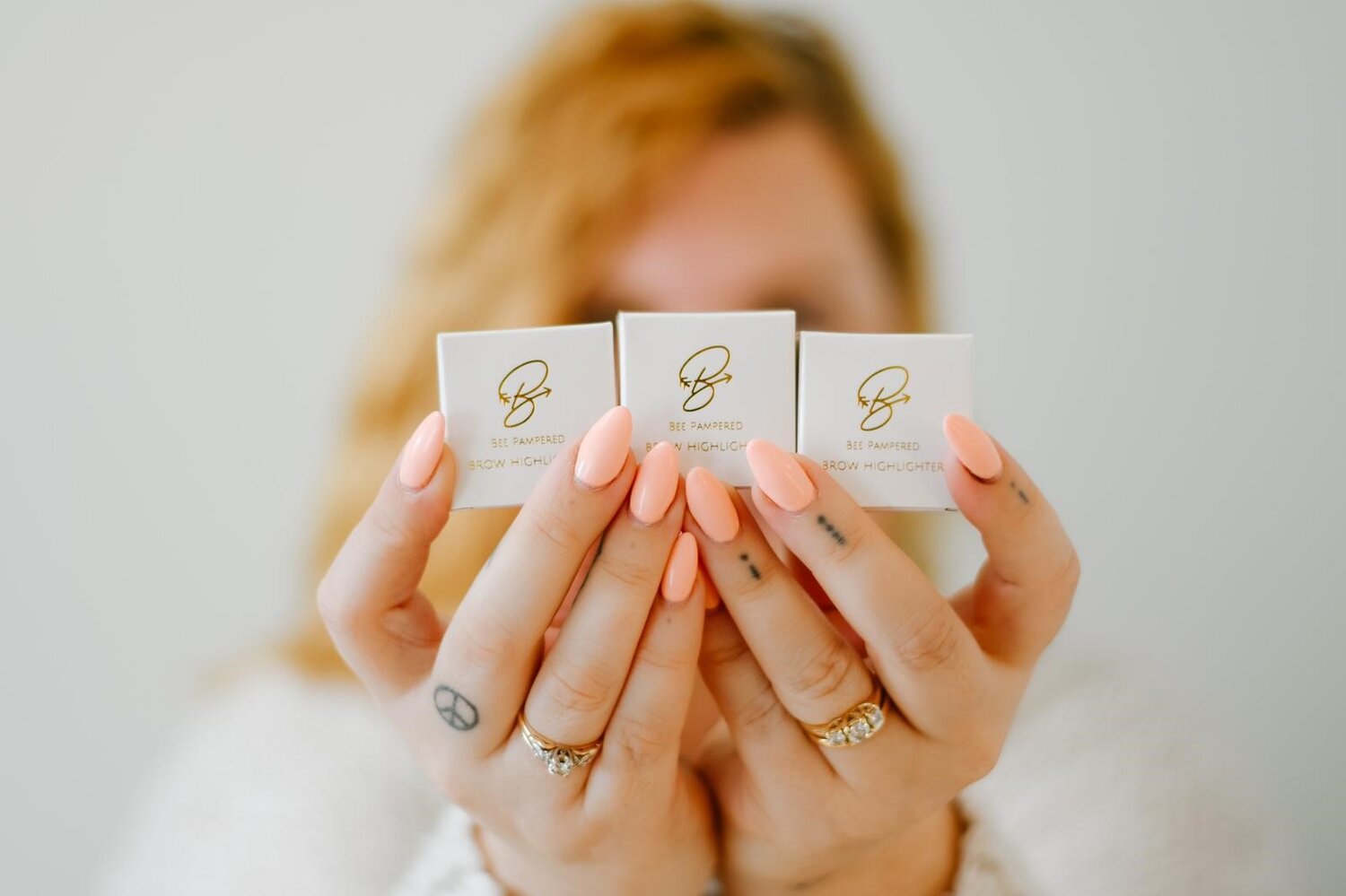 https://cdn.shopify.com/s/files/1/0023/6424/4037/files/highlighter.jpg?v=1749767883