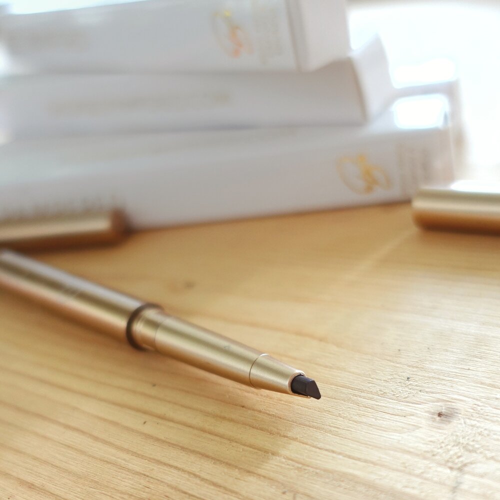 Henna Bee Waterproof Brow Pencil, 1 Charcoal Grey
